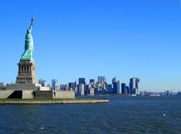 stock image Statue of Liberty and lower Manhattan