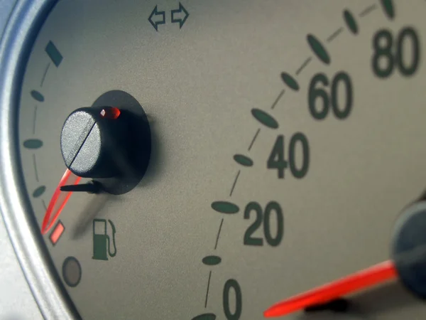 Wskaźnik paliwa, kątowe — Zdjęcie stockowe