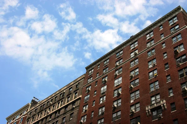 Старые кирпичные здания Манхэттена, Нью-Йорк — стоковое фото
