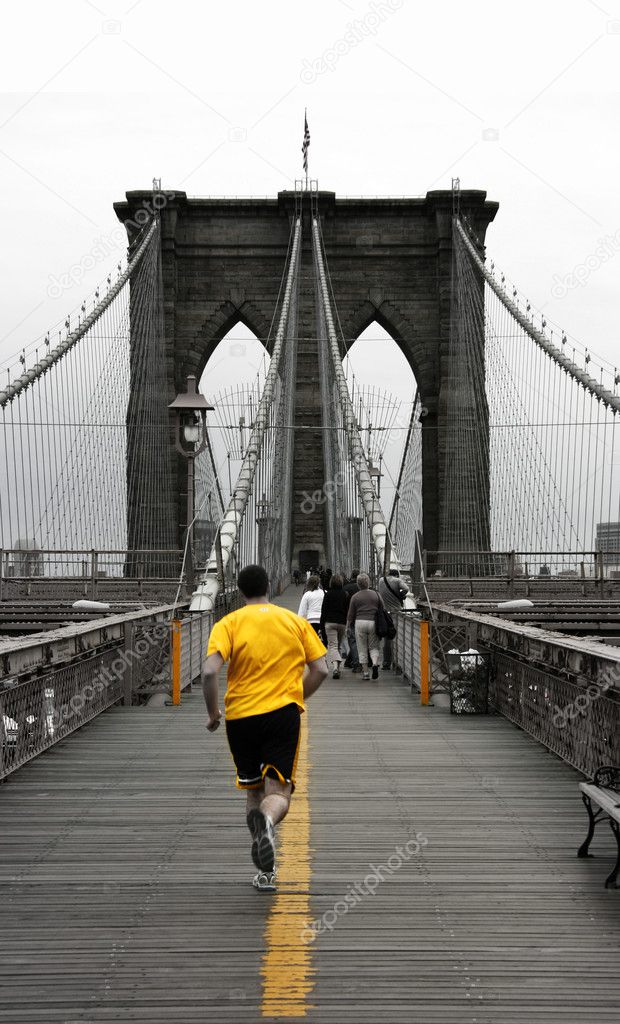 Yellow on Brooklyn bridge