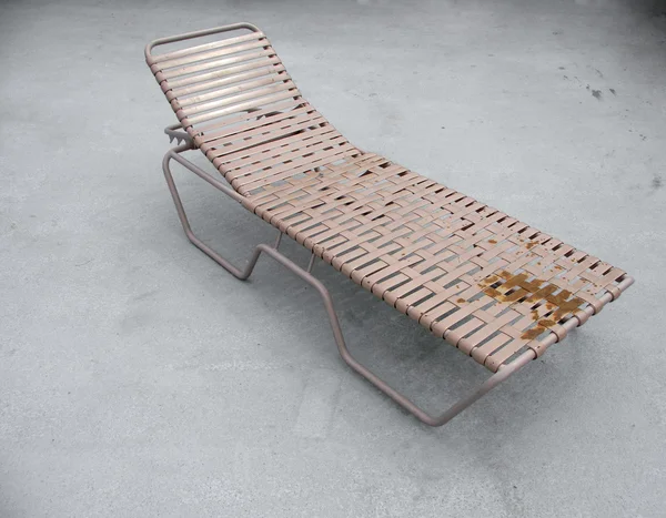Grunge deck chair — Stock Photo, Image