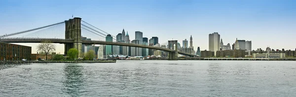 Ponte di Brooklyn e Lower Manhattan — Foto Stock