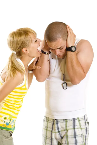Vrouw schreeuwen en gillen bij haar vriendje — Stockfoto
