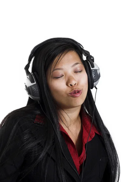 महिला संगीत सुन रही — स्टॉक फ़ोटो, इमेज