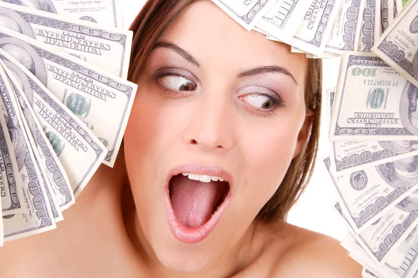 Attraktiv kvinna tar massa 100 dollarsedlar — Stockfoto