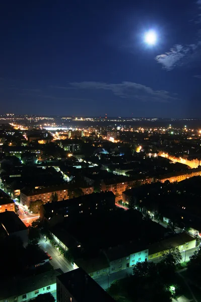 Stadsbilden på moonlight — Stockfoto
