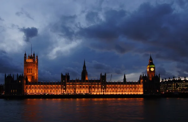 Parlamentet i london — Stockfoto