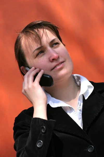 Talking by mobile phone — Stock Photo, Image