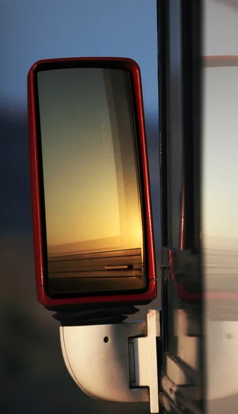 Espelho retrovisor — Fotografia de Stock