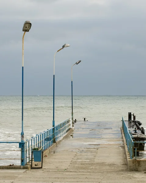 Unutulan pier — Stok fotoğraf