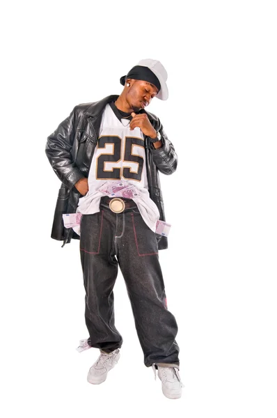Крутой молодой хип-хоп человек на белом фоне — стоковое фото
