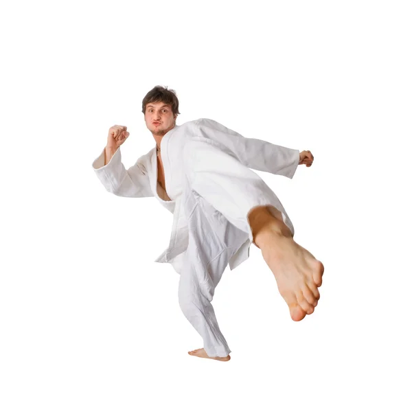 Karate-Kämpferin macht einen Schritt — Stockfoto