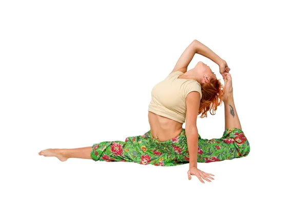 Passar röda kvinna stretching övningar — Stockfoto