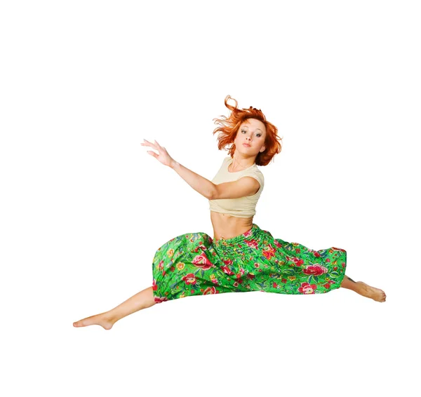 Ajuste mulher vermelha pulando no branco — Fotografia de Stock