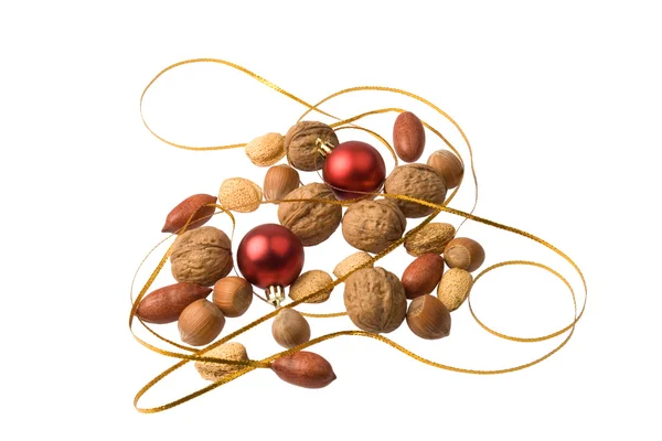 Uspořádání vánoční ořechy — Stock fotografie