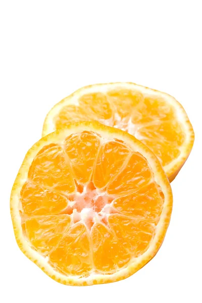 クレメンタイン柑橘系の果物は半分にカット — ストック写真