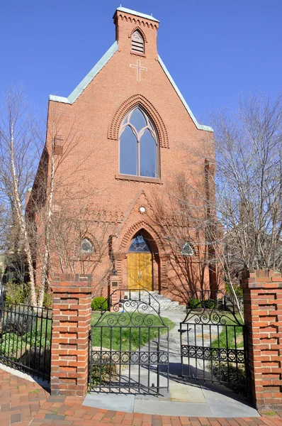 Old red brick church — Stock Photo, Image