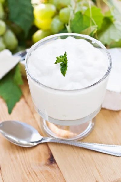 Vaniljyoghurt — Stockfoto
