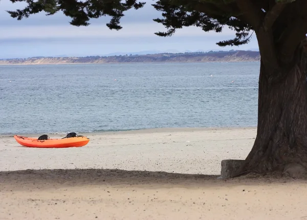 Kayak sulla spiaggia — Foto Stock