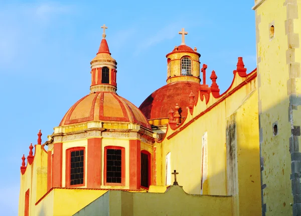 Храм и монастырь Сан-Антонио в Керетаро . — стоковое фото