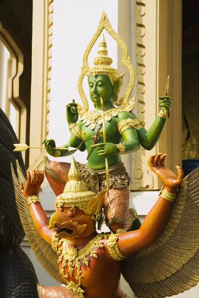 Estátua de Wat Trai Mit — Fotografia de Stock