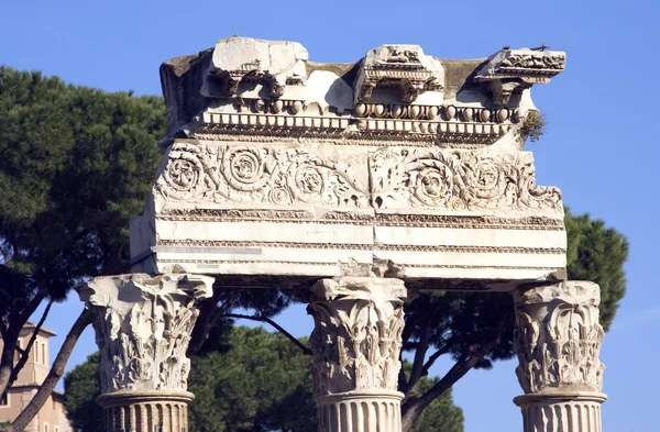 Ruinen des römischen Forums — Stockfoto