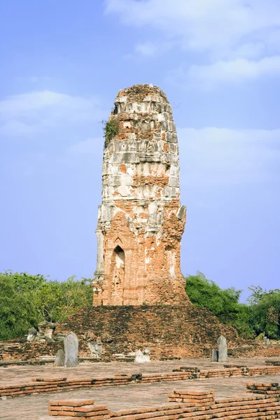 Ruiny chrámu thajské — Stock fotografie
