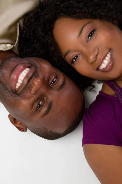 Afrikanska amerikanska par — Stockfoto