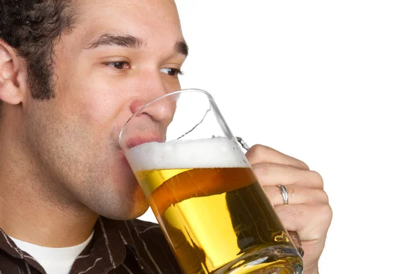 Bier trinkender Mann — Stockfoto