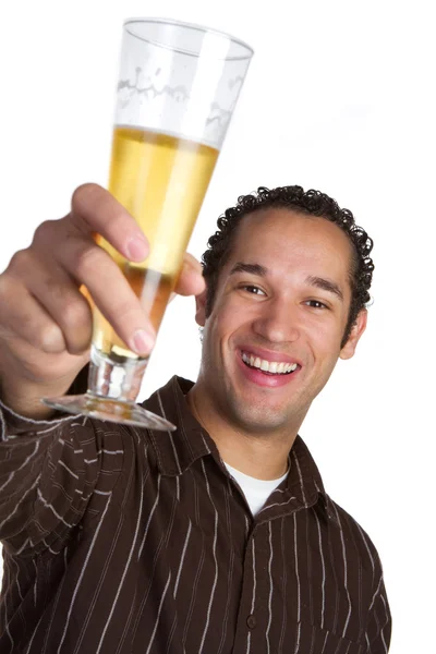 Mann trinkt Bier — Stockfoto