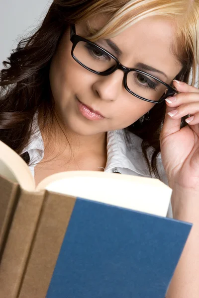 Girl Reading Book — Stock Photo, Image