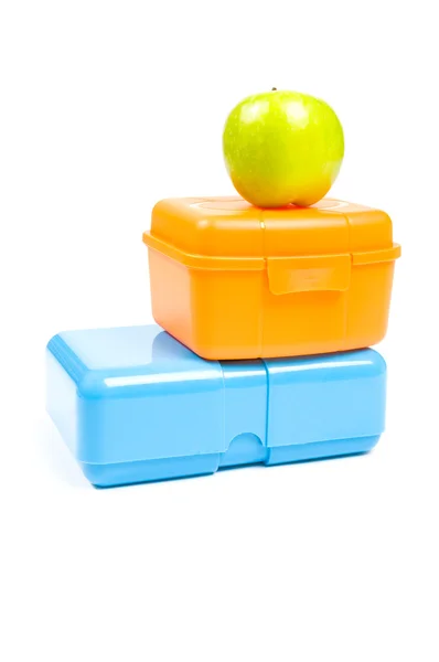 Πολύχρωμο lunchboxes με πράσινο μήλο — Φωτογραφία Αρχείου