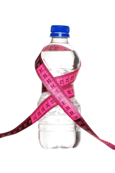 Garrafa de água conceito de perda de peso — Fotografia de Stock