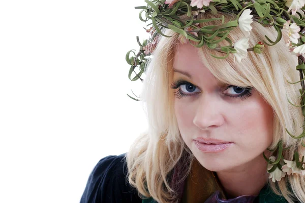 Blue eyed blond woman with laurel wreath — Stock Photo, Image