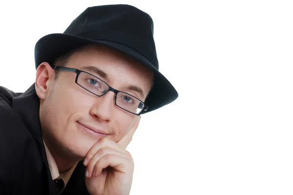 Gelukkig jonge man dragen van een hoed — Stockfoto