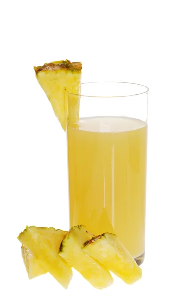 Ananasová šťáva s plátky — Stock fotografie