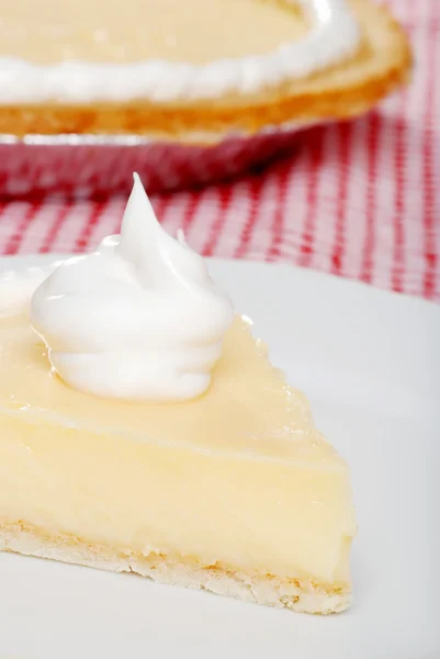 Closeup tranche de tarte à la crème de banane — Photo