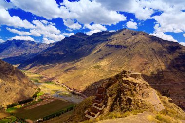 Urubamba River clipart