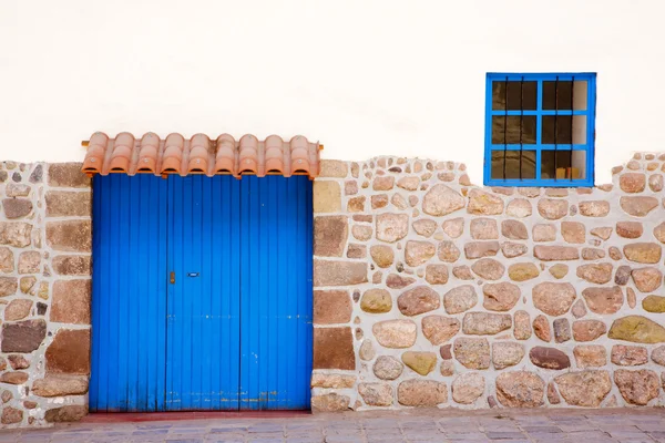 Kapı ve pencere — Stok fotoğraf