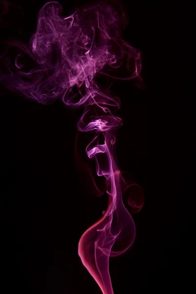 핑크 색깔된 연기 — 스톡 사진