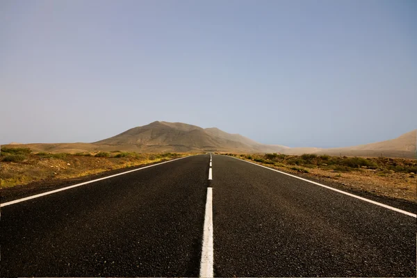 An endless road — Stock Photo, Image