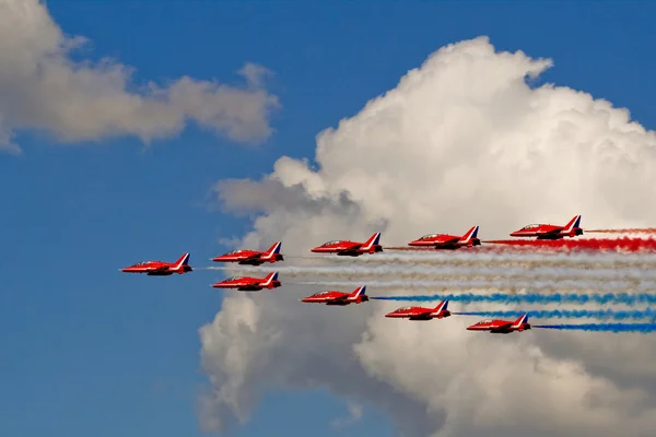Flying with the red arrows — Stock Photo, Image