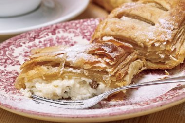 Quark-strudel clipart