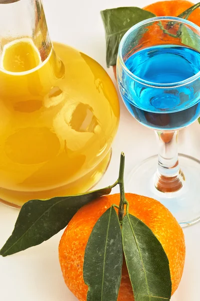 Curazao azul y zumo de naranja — Foto de Stock