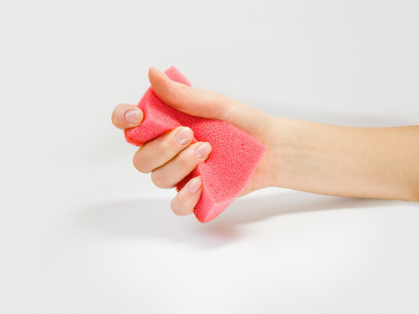 Рука с губкой
