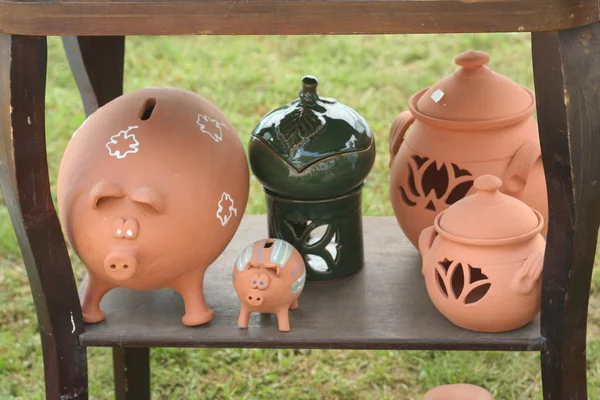 Ceramics objects