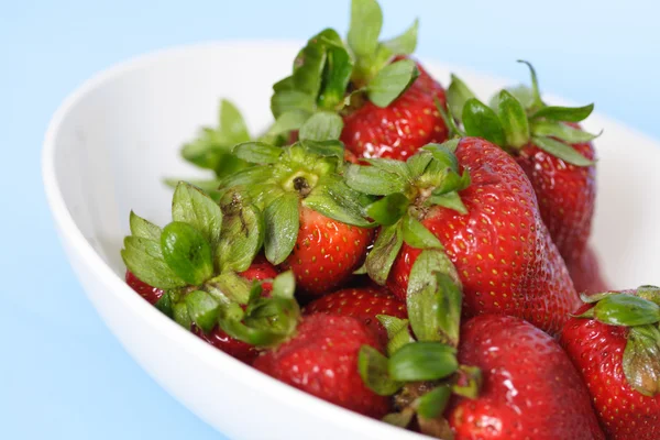 A bowl of strawberries — Stock Photo, Image