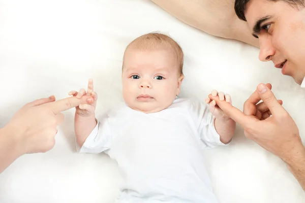Glückliche Familie - Vater und Baby — Stockfoto