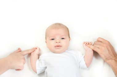 mutlu bir aile - bebek yatağı