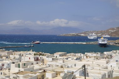 Mykonos Adası çatıları beyaz